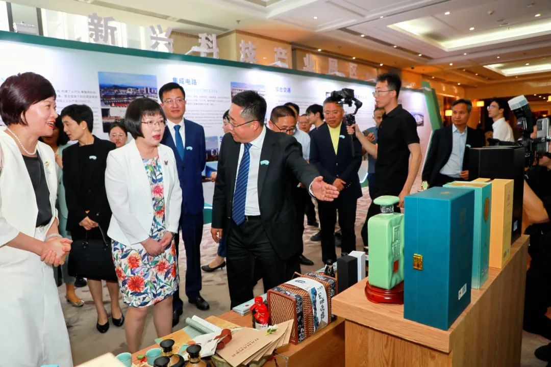 1752560280916988.jpg 3.jpg